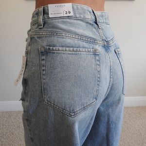 Brand New PACSUN 90’s Boyfriend Ripped Jeans! Size 29, Elmo Blue